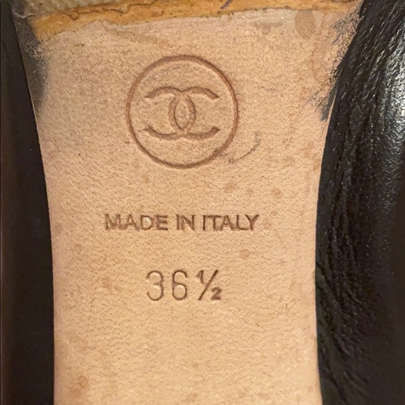 Chanel fabulous black leather heels, size 36.5 - Picture 7 of 12